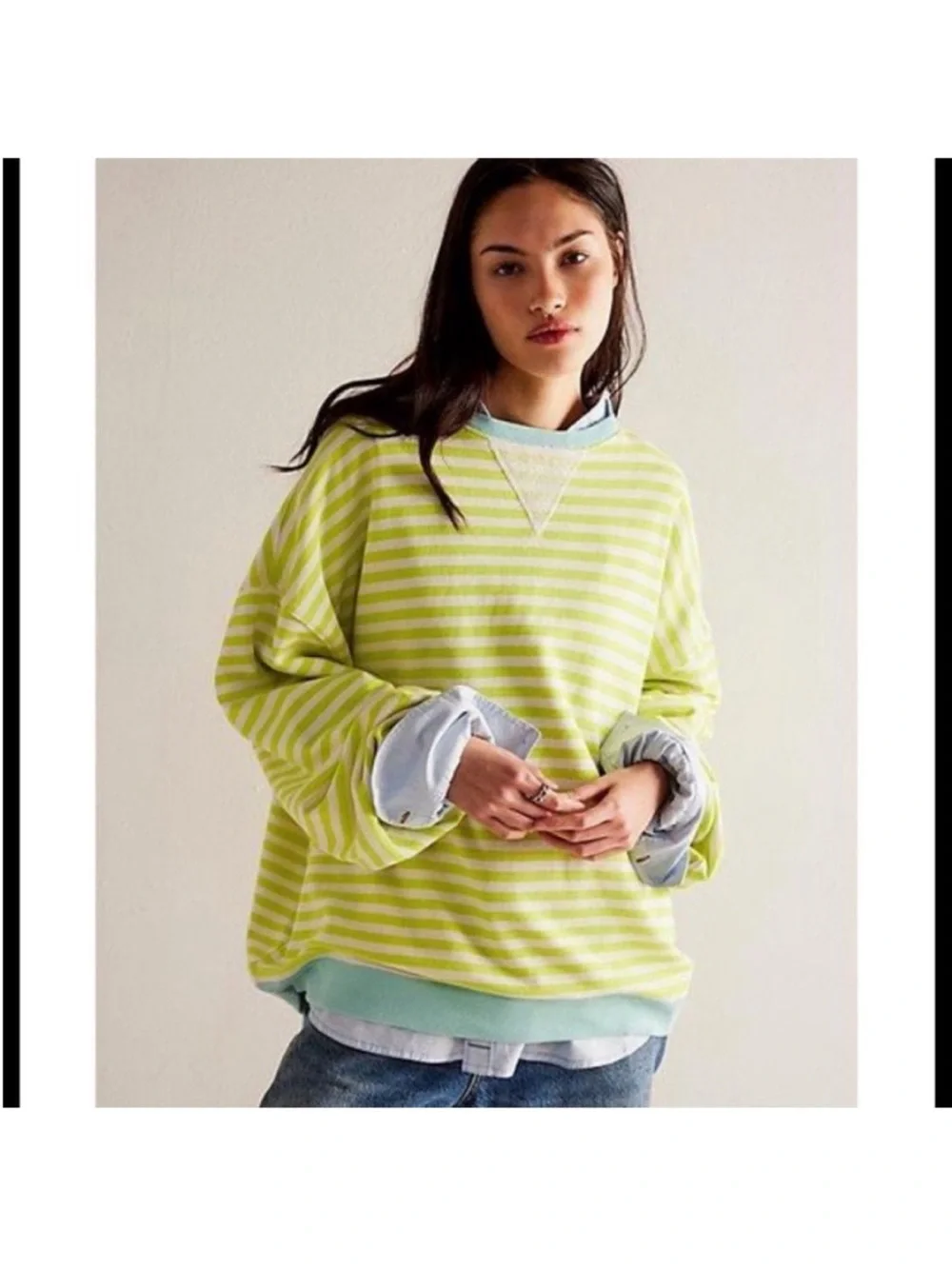 Classic Oversized Crewneck. NWOT - Picture 1 of 3